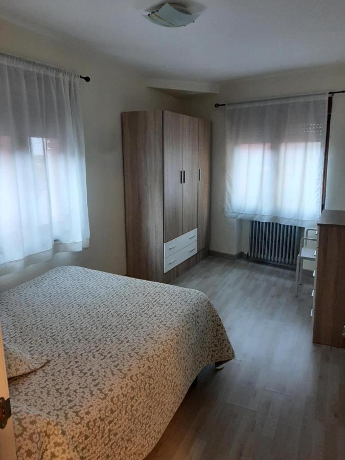 Апартаменти Piso Con Terraza En Фелекоса Екстер'єр фото